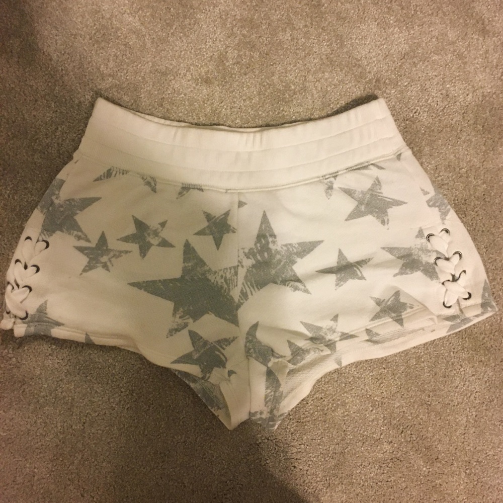 Lounge star shorts